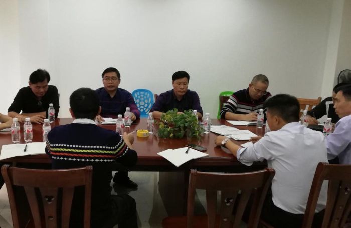 1聚会现场。。。；；屏⒉ 摄1.jpg