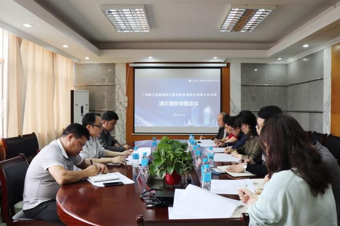 6.1聚会现场。。。。谭倩文 摄_700x466.jpg