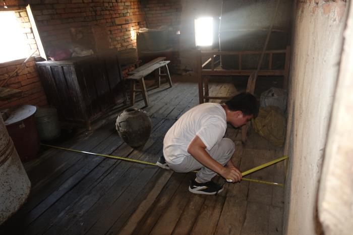 4.46月19日，，在贺州富川福利镇花坪村收罗D级危房数据，，举行定量判断。。。。700.JPG