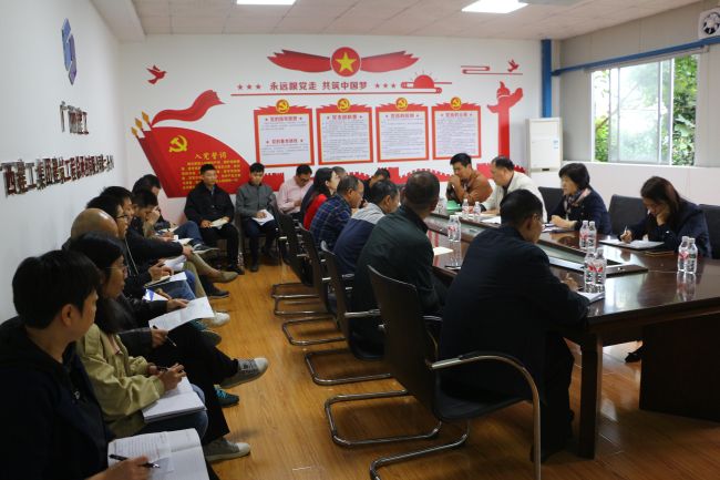 5聚会现场。。。。王莹摄.jpg