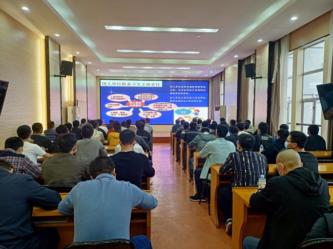 培训现场。；；谱似 摄.jpg