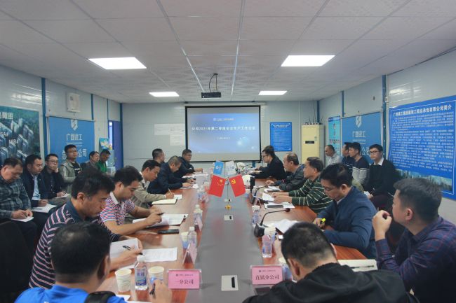 聚会现场。。邓灿滨 摄.jpg