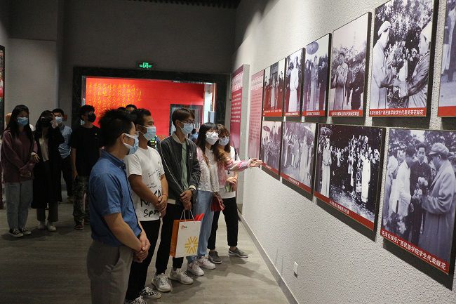 旅行学习现场。。。张钊林 摄（修图）.jpg