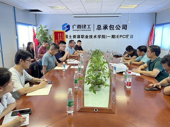 聚会现场。。。。。。刘博群 摄（修图）.jpg