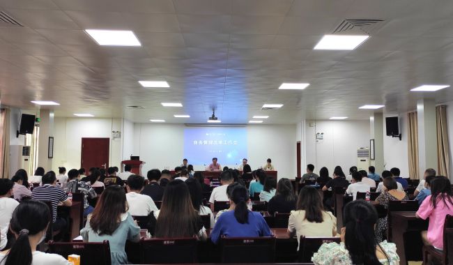 聚会现场。。。。。。郑诗宝 摄000.jpg