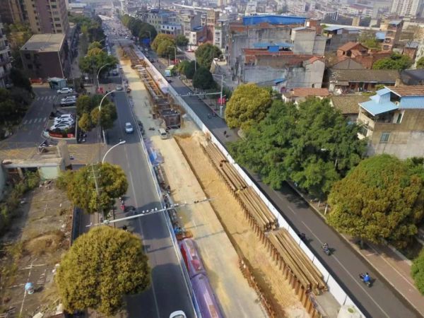 望州路项目现场。。。。廖卓政 摄（修图）.jpg