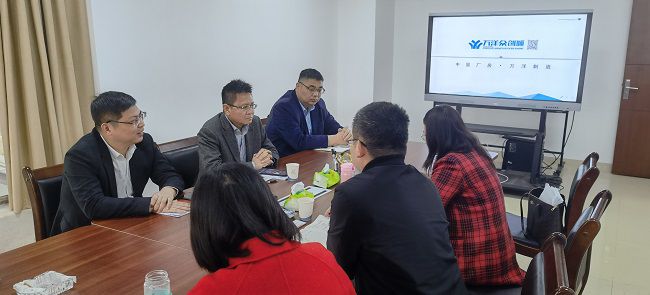 工业园聚会现场。。。。。。刘华 摄（修图）.jpg