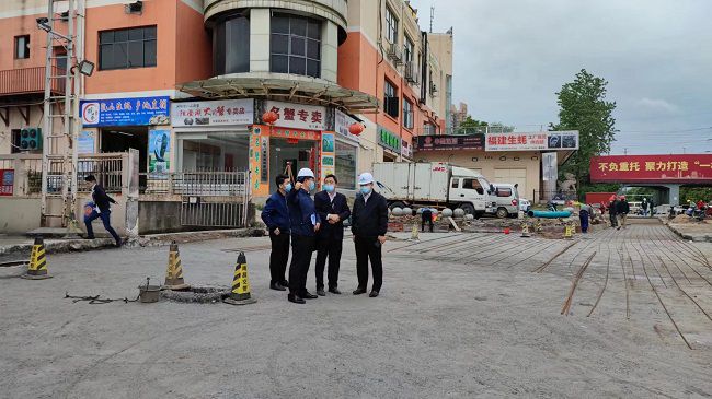 检查现场。。。。ㄐ尥迹.jpg