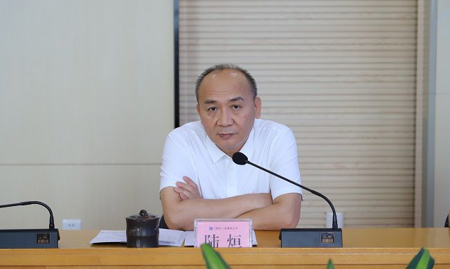 陆烜讲话。。。。。。郑诗宝 摄（修）.jpg