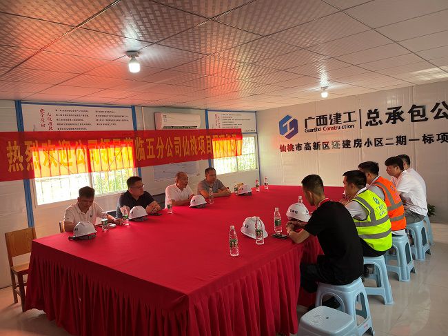 聚会现场。。。。。。王尊业 摄（修图）.jpg