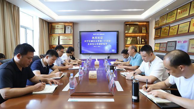 聚会现。。。。。ㄐ尥迹.jpg