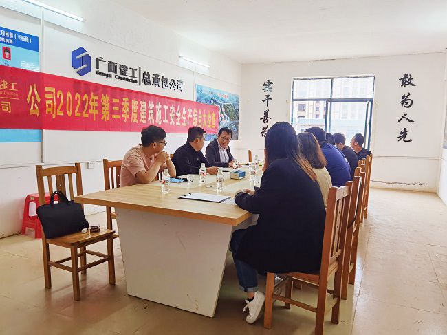 聚会现场。。。。。；；平鹗 摄（修图）.jpg