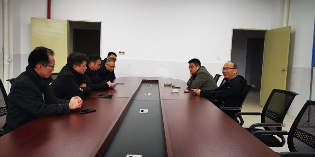 聚会现场。。。。。钟植焕 慑（修图）.jpg