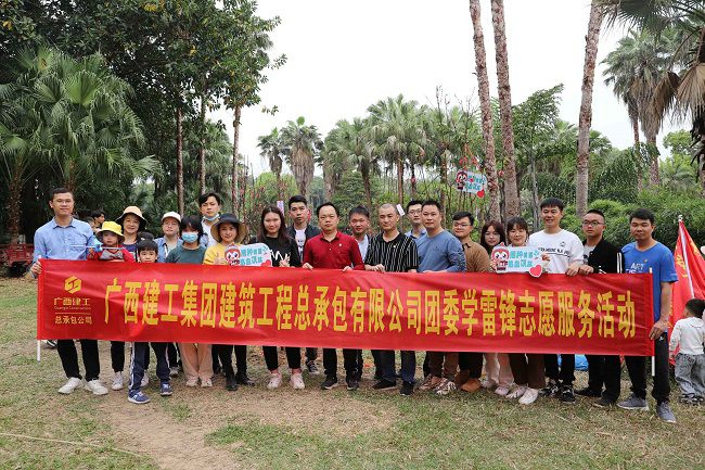 加入活动的职工合影。。。。林成斌 摄（修图）.jpg