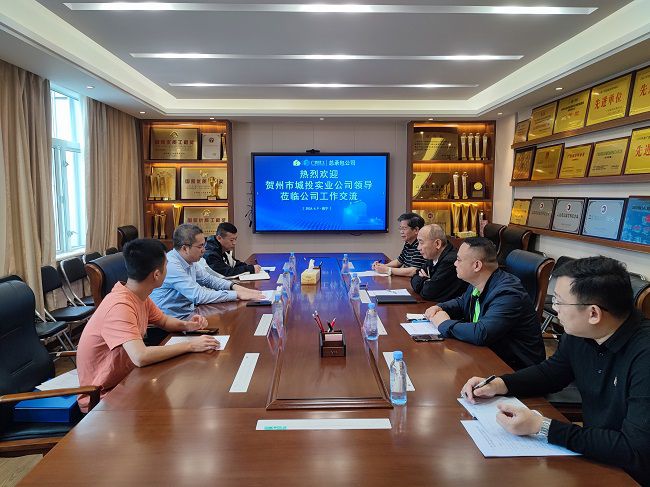 聚会现场。。。。。容芝雅 摄（修图）.jpg