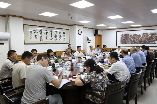 聚会现场。。。。。施朝宁 摄（修图）.jpg